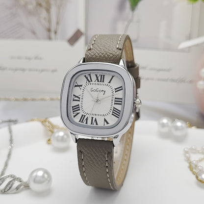 Retro Roman Dial Leather Strap Watch For Women